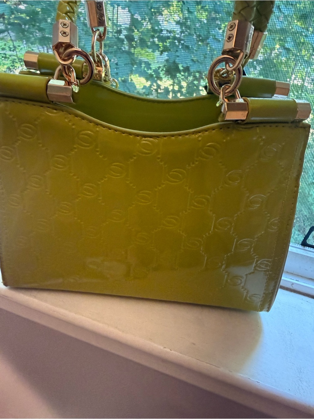 bebe lime patent braided-handle satchel with cardholder retail $109 fancy bag - Picture 9 of 12